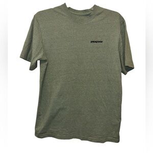 Patagonia Green Short Sleeve Tee Regular fit